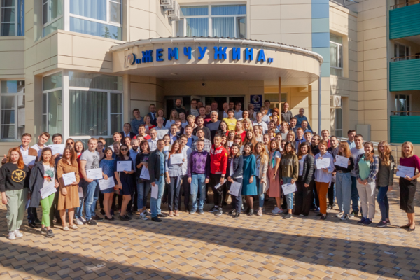 Gubkin University faculty and staff members met together as part of the corporate initiative "Gubkin University Development Strategy up to 2024"