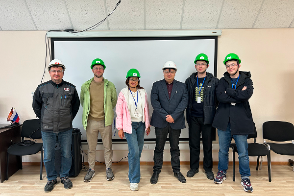 Winners and prize winners of the International Forum "Oil and Gas – 2025" at the TOFS Group production site