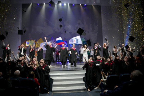 Graduation Ceremony 2025 at Gubkin University