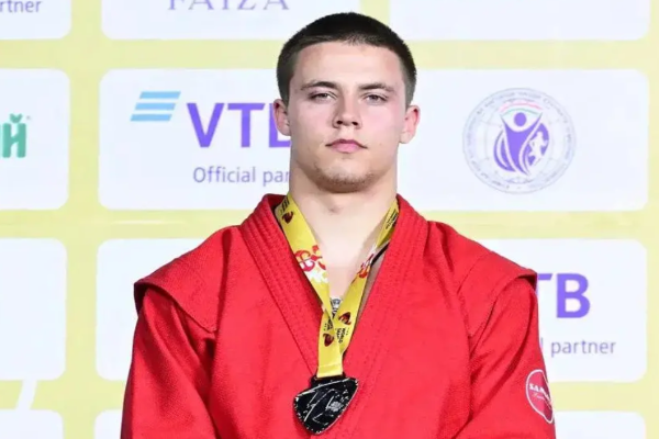 University Student Wins Medal at Sambo World Cup