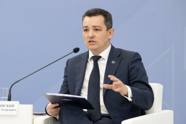 Dean of the Faculty of Economics and Management Alexander Slavinsky took part in the 6th nationwide forum “National Qualifications System of Russia”