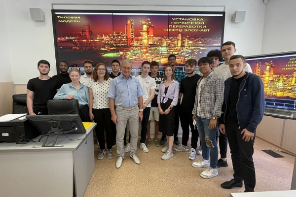 Open seminars "Present and Future of Russian Oil Refining" were held at Gubkin University for Russian and international students