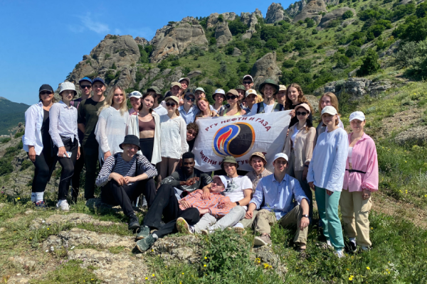 The seasonal geological training for the first-year students was held in Crimea